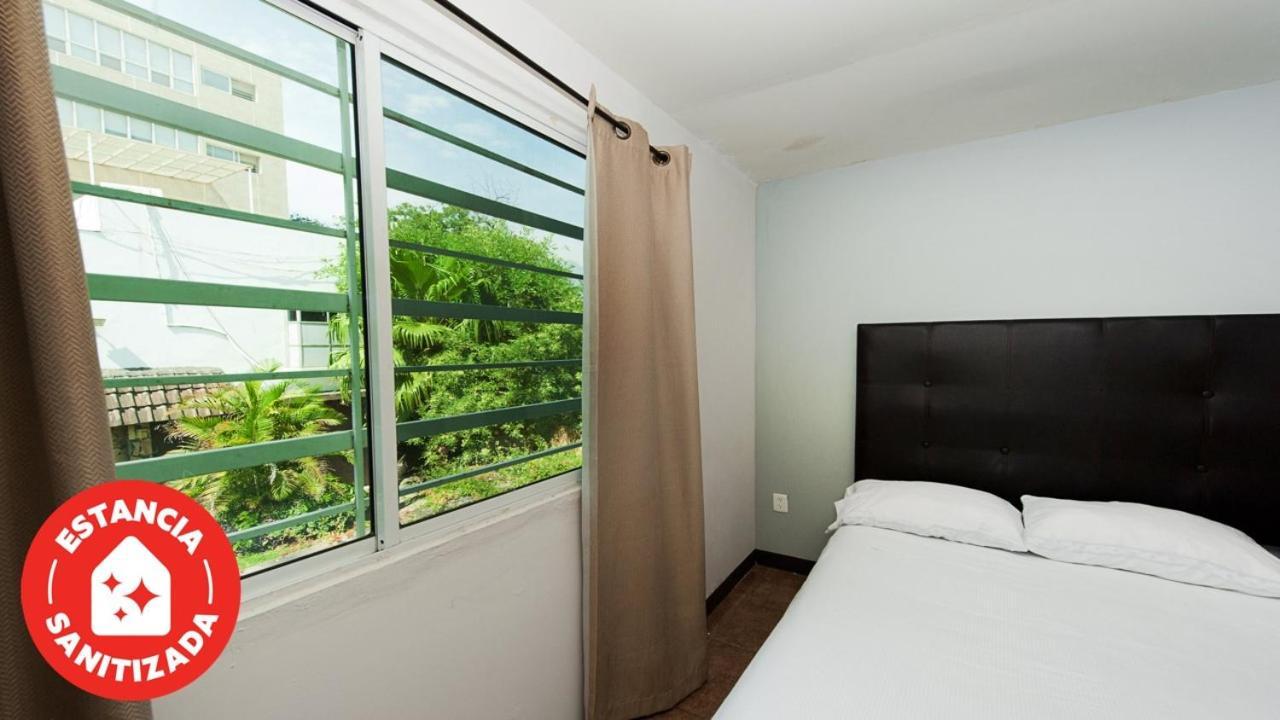 Econosuites Монтеррей Экстерьер фото